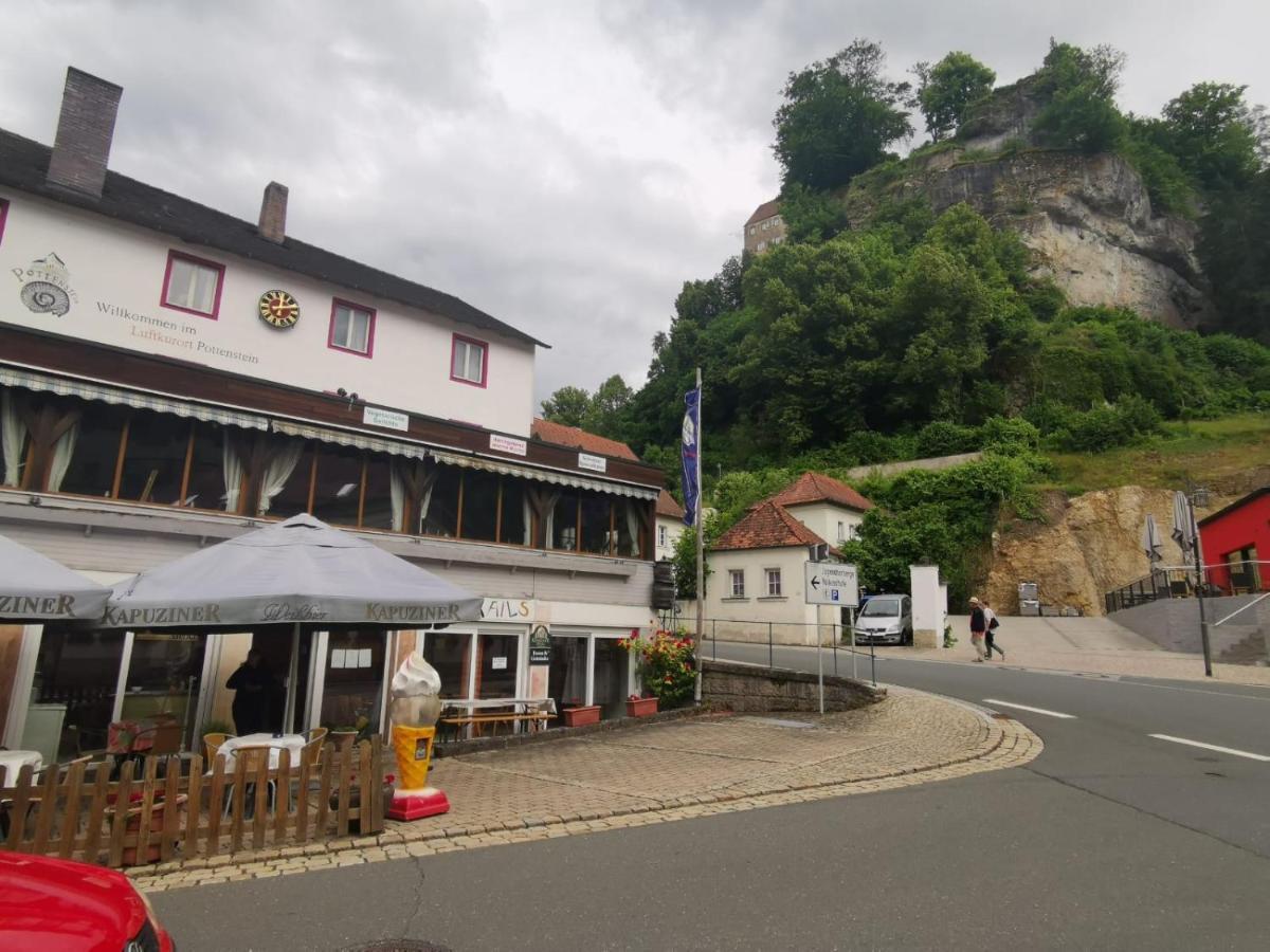 Gaestehaus Am Rathaus Pottenstein Eksteriør bilde